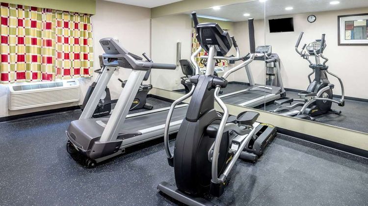 Baymont Inn & Suites Beloit Health
