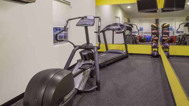 <b>Days Inn Woodbury Health</b>. Images powered by <a href="https://iceportal.shijigroup.com/" title="IcePortal" target="_blank">IcePortal</a>.