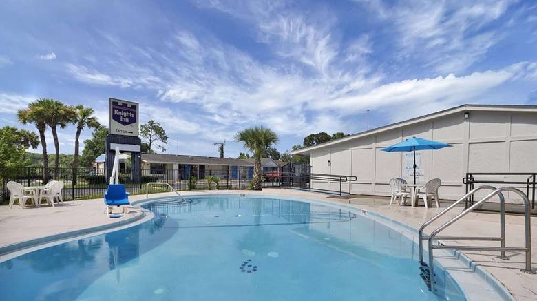 <b>Knights Inn Jacksonville Baymeadows Pool</b>. Images powered by <a href="https://iceportal.shijigroup.com/" title="IcePortal" target="_blank">IcePortal</a>.