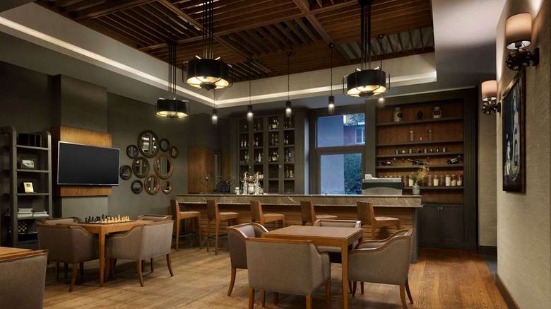 <b>Ramada Adana Restaurant</b>. Images powered by <a href="https://iceportal.shijigroup.com/" title="IcePortal" target="_blank">IcePortal</a>.