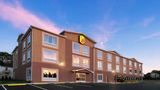 Super 8 Hershey Exterior