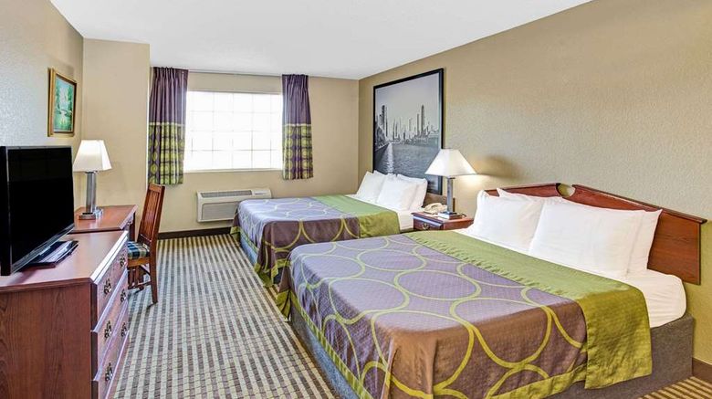 <b>Super 8 Gurnee Room</b>. Images powered by <a href="https://iceportal.shijigroup.com/" title="IcePortal" target="_blank">IcePortal</a>.