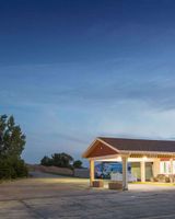 Days Inn by Wyndham Denison IA