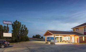 Days Inn by Wyndham Denison IA