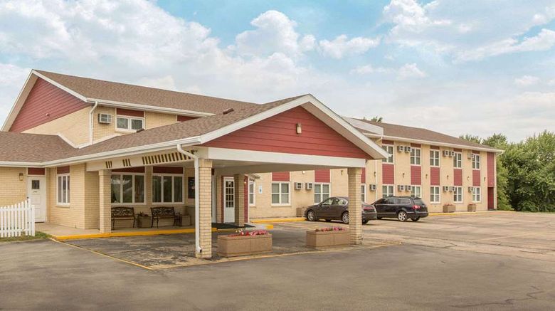 <b>Days Inn by Wyndham Denison IA Exterior</b>. Images powered by <a href="https://iceportal.shijigroup.com/" title="IcePortal" target="_blank">IcePortal</a>.