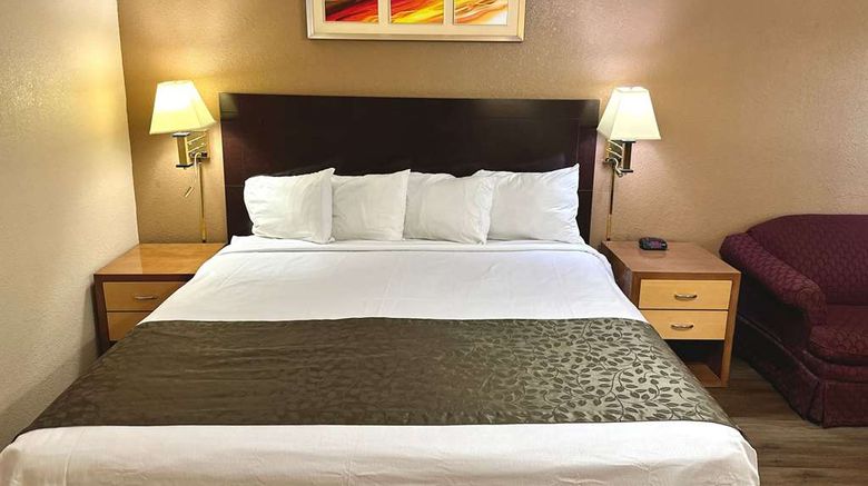 <b>Days Inn by Wyndham Denison IA Room</b>. Images powered by <a href="https://iceportal.shijigroup.com/" title="IcePortal" target="_blank">IcePortal</a>.