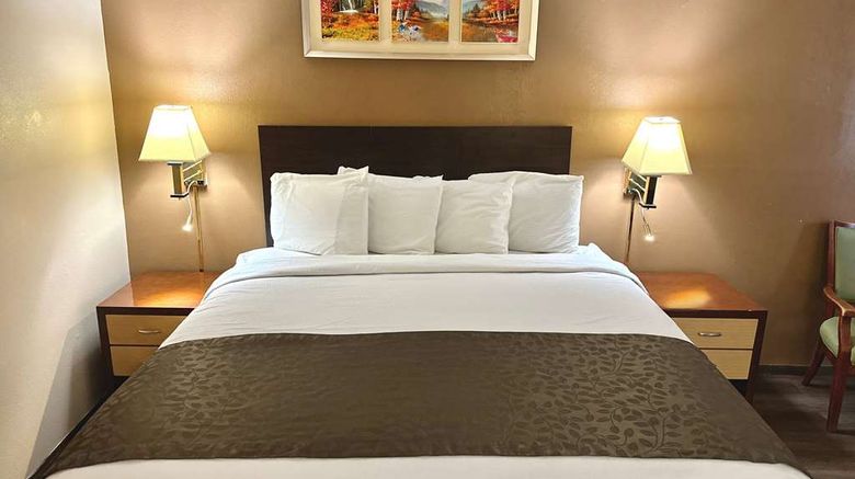 <b>Days Inn by Wyndham Denison IA Room</b>. Images powered by <a href="https://iceportal.shijigroup.com/" title="IcePortal" target="_blank">IcePortal</a>.
