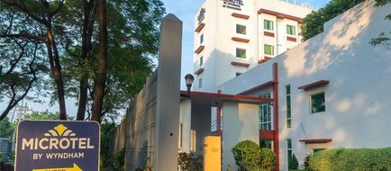 Microtel by Wyndham UP Technohub Exterior