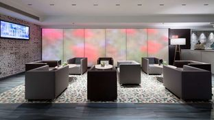 Catalonia Square Hotel
