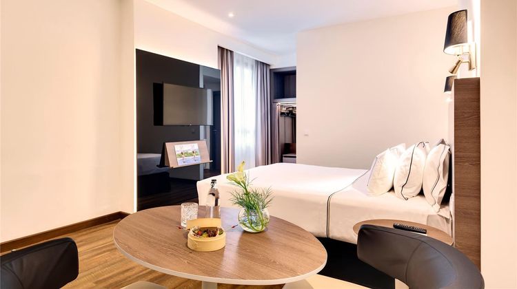 Melia Madrid Serrano Room