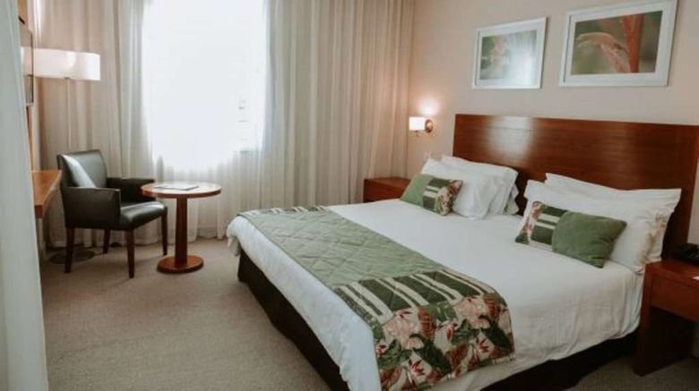 Howard Johnson Yerba Buena Room. Images powered by <a href="https://iceportal.shijigroup.com" target="_blank" rel="noopener">Ice Portal</a>.
