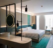 Ramada Yiyang Taojiang Room