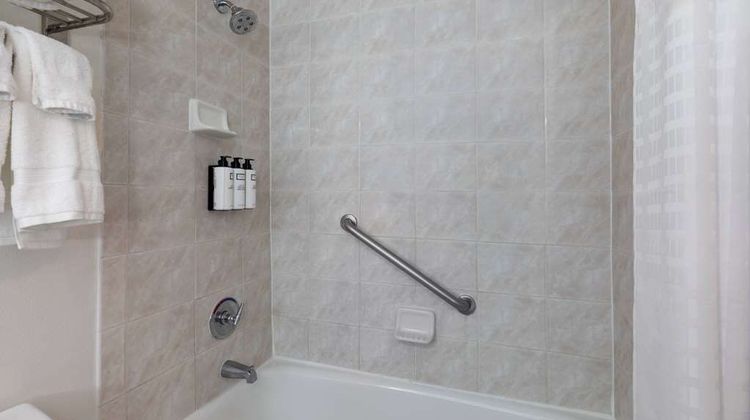Wyndham Garden Norfolk Downtown Room