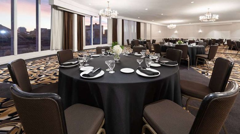 <b>Wyndham Garden Norfolk Downtown Ballroom</b>. Images powered by <a href="https://iceportal.shijigroup.com/" title="IcePortal" target="_blank">IcePortal</a>.