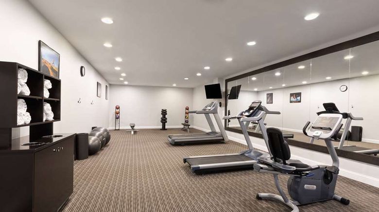 <b>Wyndham Garden Norfolk Downtown Health</b>. Images powered by <a href="https://iceportal.shijigroup.com/" title="IcePortal" target="_blank">IcePortal</a>.