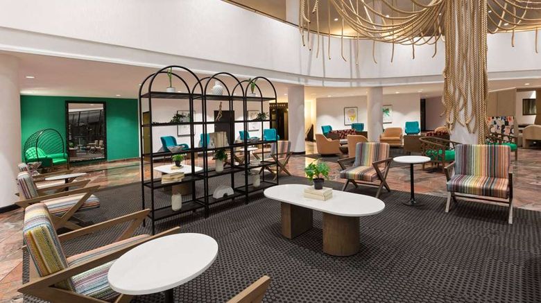 <b>Wyndham Garden Norfolk Downtown Lobby</b>. Images powered by <a href="https://iceportal.shijigroup.com/" title="IcePortal" target="_blank">IcePortal</a>.