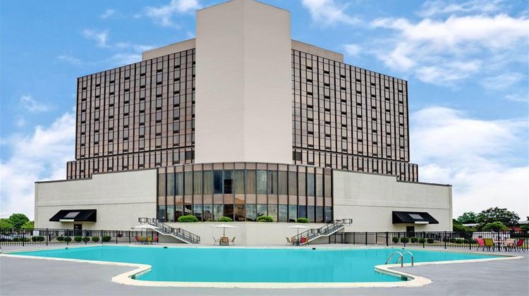 Wyndham Garden Norfolk Downtown Pool