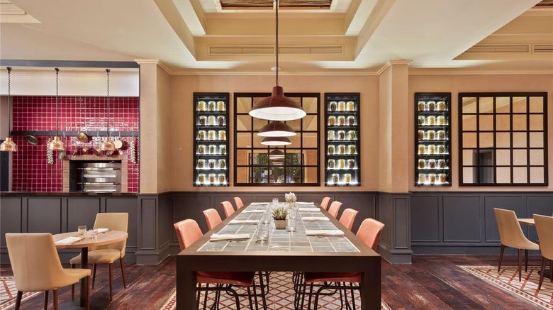 <b>Melia Villaitana Restaurant</b>. Images powered by <a href="https://iceportal.shijigroup.com/" title="IcePortal" target="_blank">IcePortal</a>.