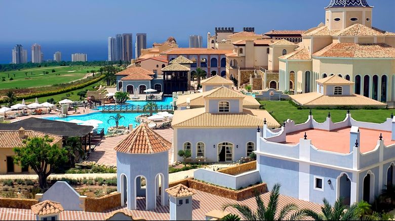 <b>Melia Villaitana Pool</b>. Images powered by <a href="https://iceportal.shijigroup.com/" title="IcePortal" target="_blank">IcePortal</a>.