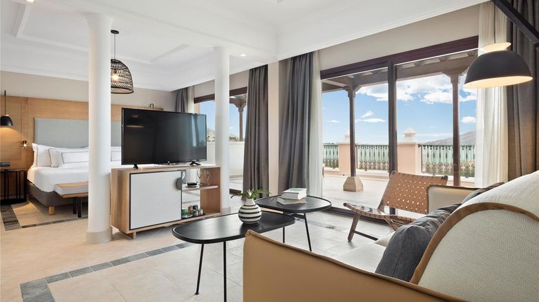 <b>The Level at Melia Villaitana Room</b>. Images powered by <a href="https://iceportal.shijigroup.com/" title="IcePortal" target="_blank">IcePortal</a>.