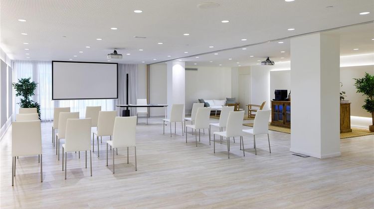 Melia Calvia Beach Meeting