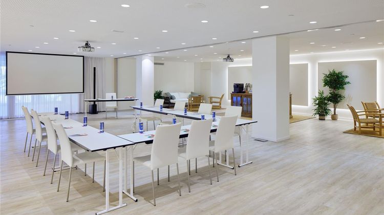 Melia Calvia Beach Meeting