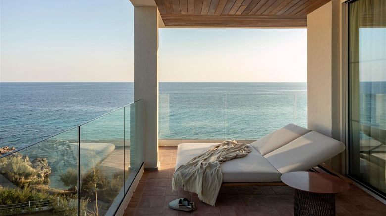<b>Villa Le Blanc Gran Melia Room</b>. Images powered by <a href="https://iceportal.shijigroup.com/" title="IcePortal" target="_blank">IcePortal</a>.