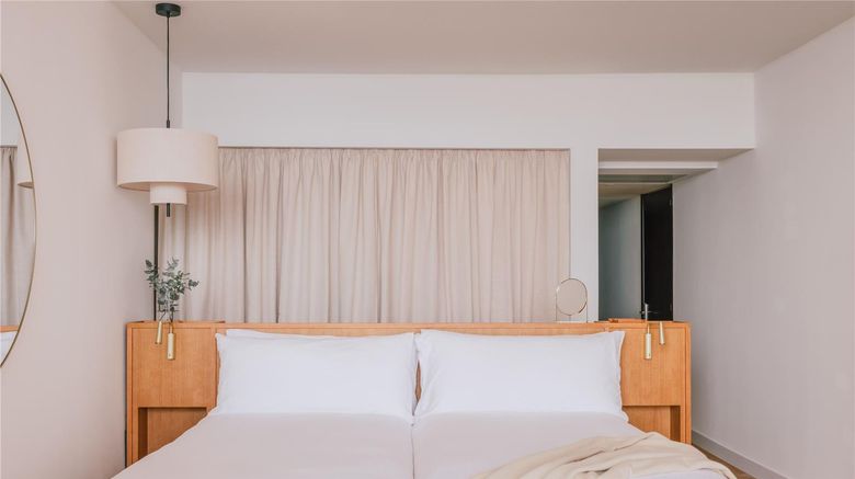 <b>Hotel de Mar Gran Melia Room</b>. Images powered by <a href="https://iceportal.shijigroup.com/" title="IcePortal" target="_blank">IcePortal</a>.
