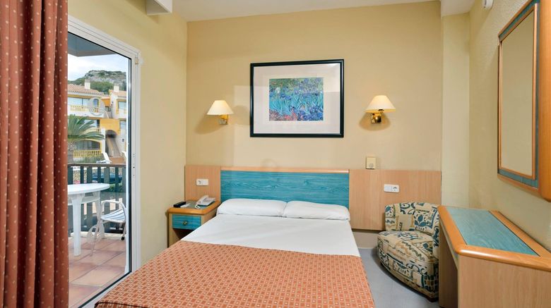 <b>Sol Milanos Pinguinos Room</b>. Images powered by <a href="https://iceportal.shijigroup.com/" title="IcePortal" target="_blank">IcePortal</a>.