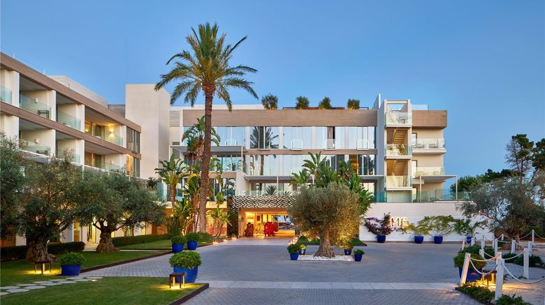 <b>ME Ibiza Exterior</b>. Images powered by <a href="https://iceportal.shijigroup.com/" title="IcePortal" target="_blank">IcePortal</a>.