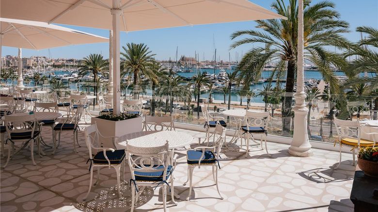 <b>Gran Melia Victoria Restaurant</b>. Images powered by <a href="https://iceportal.shijigroup.com/" title="IcePortal" target="_blank">IcePortal</a>.