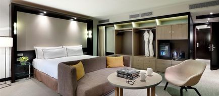 Melia Barcelona Sarria Hotel Room
