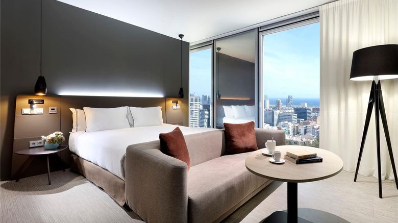 <b>Melia Barcelona Sky Room</b>. Images powered by <a href="https://iceportal.shijigroup.com/" title="IcePortal" target="_blank">IcePortal</a>.