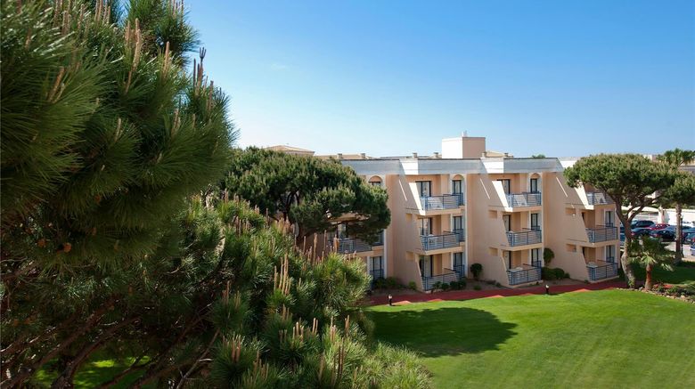 <b>Sol Sancti Petri Apartamentos Exterior</b>. Images powered by <a href="https://iceportal.shijigroup.com/" title="IcePortal" target="_blank">IcePortal</a>.