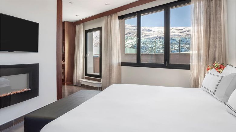 <b>Melia Sol y Nieve Room</b>. Images powered by <a href="https://iceportal.shijigroup.com/" title="IcePortal" target="_blank">IcePortal</a>.