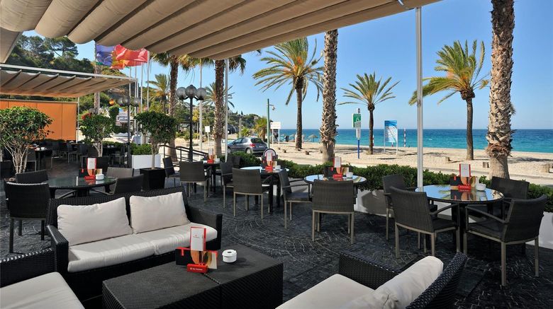 <b>Sol Los Fenicios Restaurant</b>. Images powered by <a href="https://iceportal.shijigroup.com/" title="IcePortal" target="_blank">IcePortal</a>.