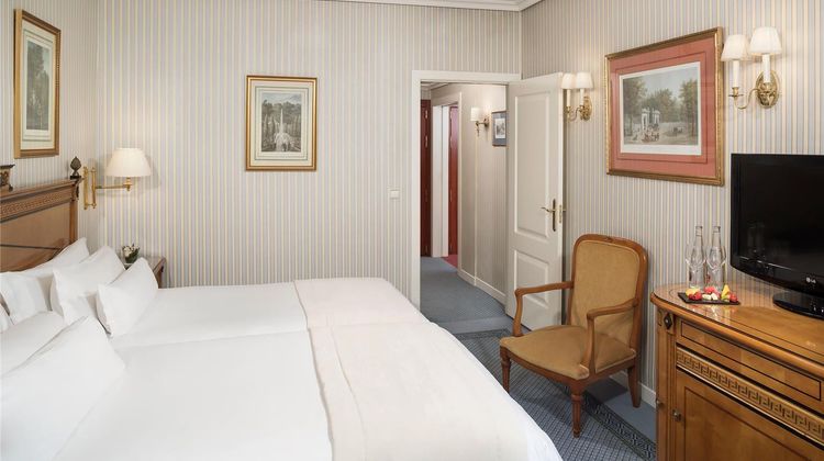 Melia Castilla Hotel Room