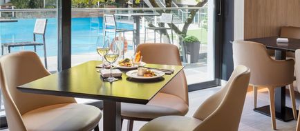 Melia Castilla Hotel Exterior