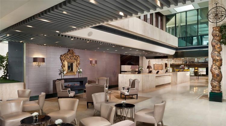 Melia Castilla Hotel Exterior