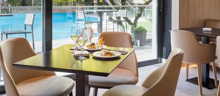 Melia Castilla Hotel Exterior