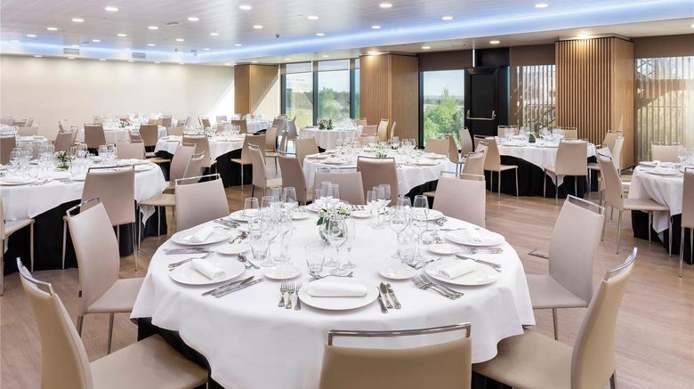 <b>Melia Avenida America Meeting</b>. Images powered by <a href="https://iceportal.shijigroup.com/" title="IcePortal" target="_blank">IcePortal</a>.