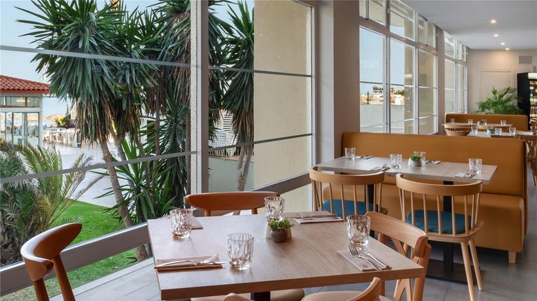 <b>Sol Timor Apartments Restaurant</b>. Images powered by <a href="https://iceportal.shijigroup.com/" title="IcePortal" target="_blank">IcePortal</a>.