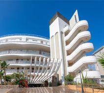 Sol Barbacan Exterior