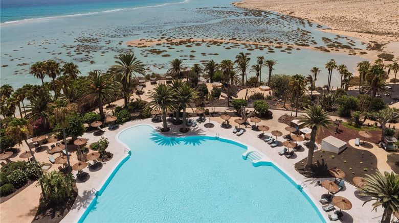 <b>Melia Fuerteventura Pool</b>. Images powered by <a href="https://iceportal.shijigroup.com/" title="IcePortal" target="_blank">IcePortal</a>.