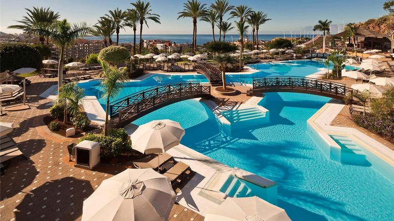 <b>Melia Jardines Del Teide Pool</b>. Images powered by <a href="https://iceportal.shijigroup.com/" title="IcePortal" target="_blank">IcePortal</a>.