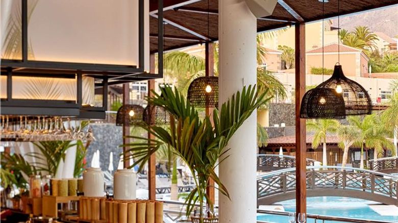 <b>Melia Jardines Del Teide Restaurant</b>. Images powered by <a href="https://iceportal.shijigroup.com/" title="IcePortal" target="_blank">IcePortal</a>.