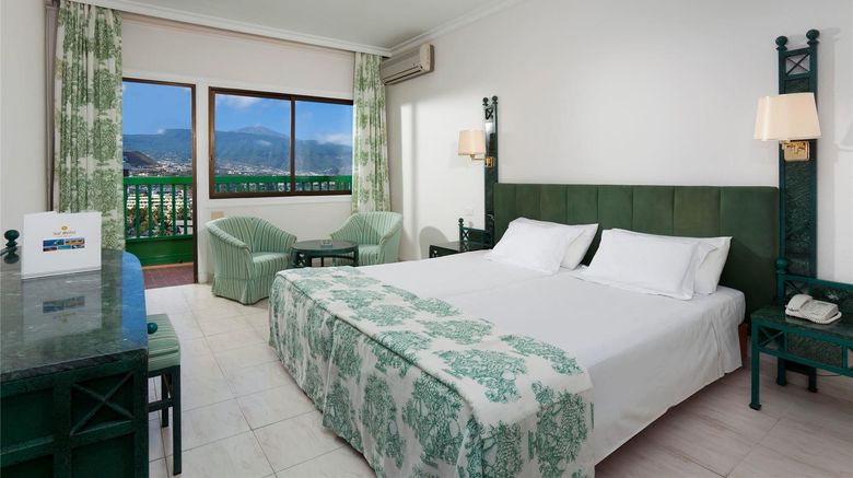 <b>Sol Puerto de la Cruz Tenerife Room</b>. Images powered by <a href="https://iceportal.shijigroup.com/" title="IcePortal" target="_blank">IcePortal</a>.