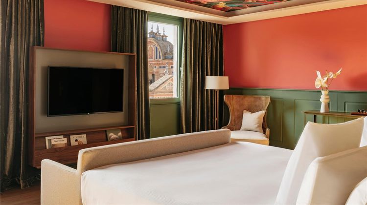 Gran Melia Colon Room