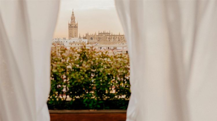 Gran Melia Colon Exterior