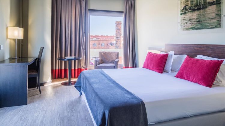 Melia Ria Room